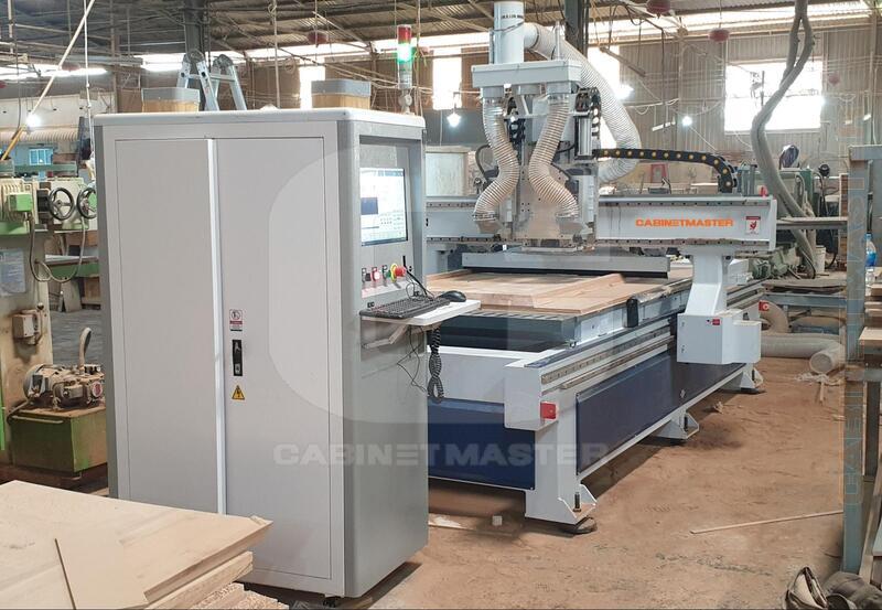 Máy CNC 2 Đầu Cabinetmaster: Giải Pháp Tối Ưu Cho Gia Công Gỗ Hiệu Quả