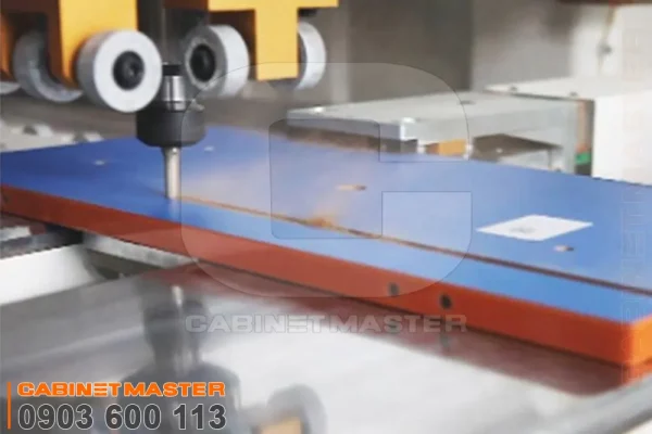 Máy khoan 6 mặt cnc thay dao tự động phay rãnh | Cabinetmaster