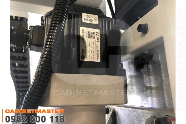 Động cơ servo