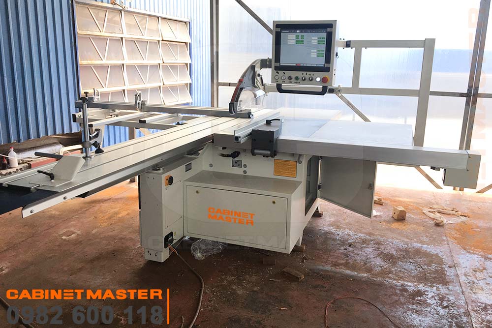Máy cưa bàn trượt CNC công nghệ mới