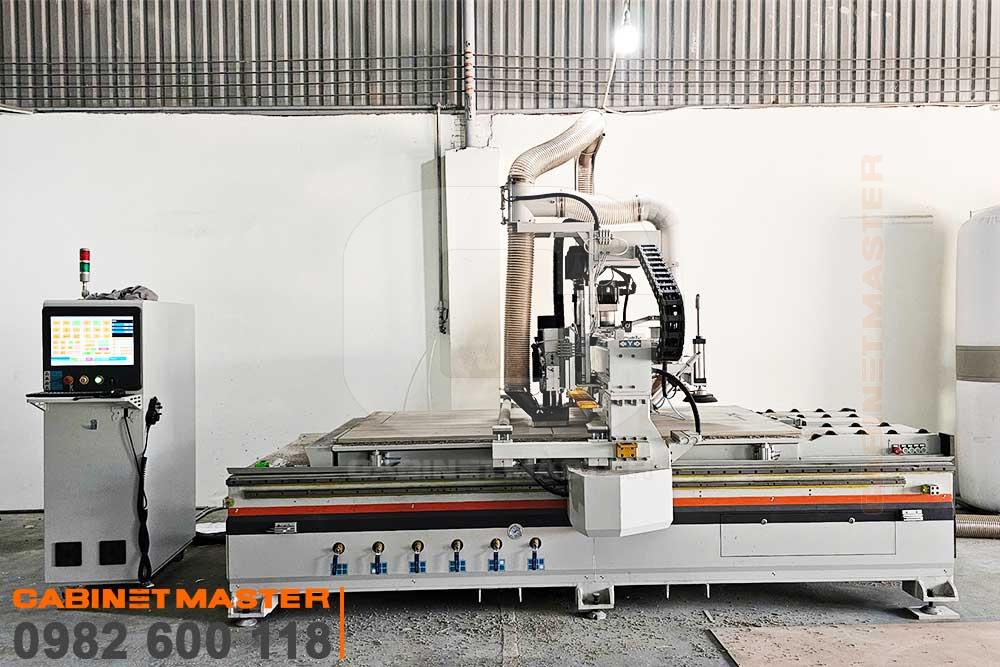 Máy CNC gỗ công nghiệp 1 đầu thay dao tự động