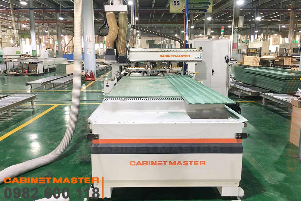 Máy cắt gỗ công nghiệp 1 đầu thay dao cụm khoan - PRO R1B