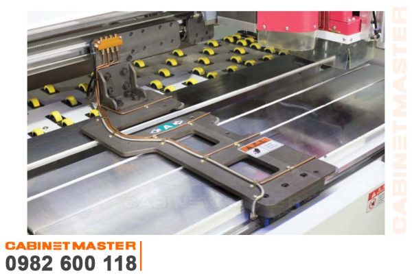 Thiết bị ép cạnh ván Máy Khoan 6 Mặt 2 Đầu Khoan Kép Thay Dao