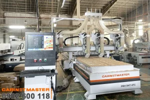 Máy CNC router 4 đầu độc lập 2 bàn tại xưởng khách hàng