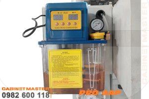 bình bơm dầu bôi trơn tự động máy cnc gỗ 4 đầu