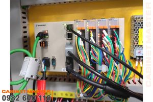 Bộ điều khiển SYNTEC máy CNC 4 đầu độc lập 2 bàn thay dao
