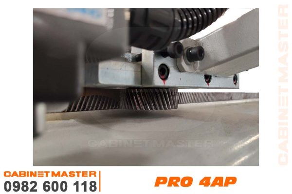 thanh răng bánh răng máy cnc gỗ 4 đầu