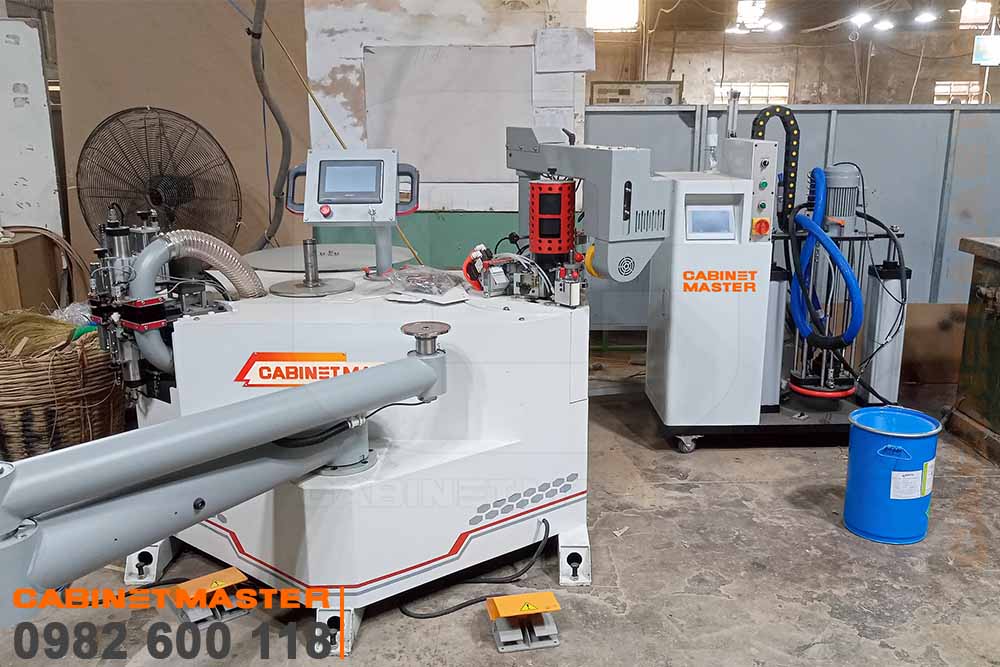 Máy dán cạnh cong đưa phôi tự động có nồi keo PUR rời