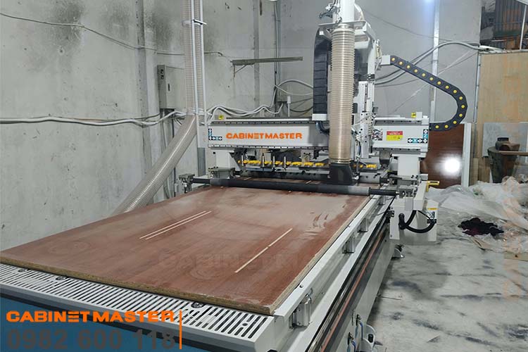 Máy CNC gỗ 1 đầu thay dao