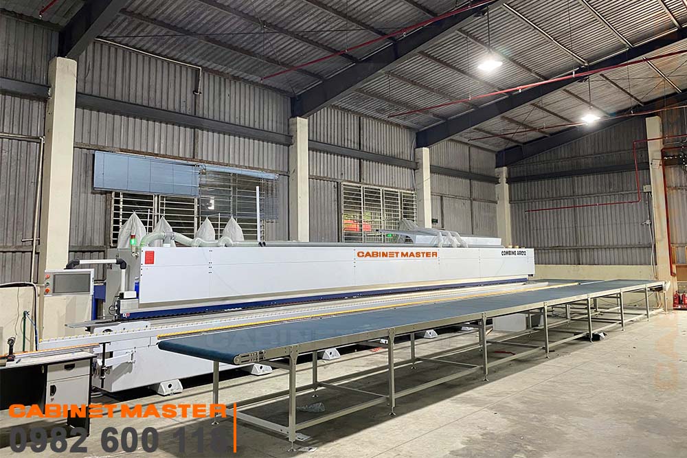 Máy dán cạnh băng tải hồi phôi| Cabinetmaster
