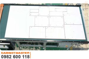 Sản phẩm chuyền máy dán nhãn khoan cắt CNC