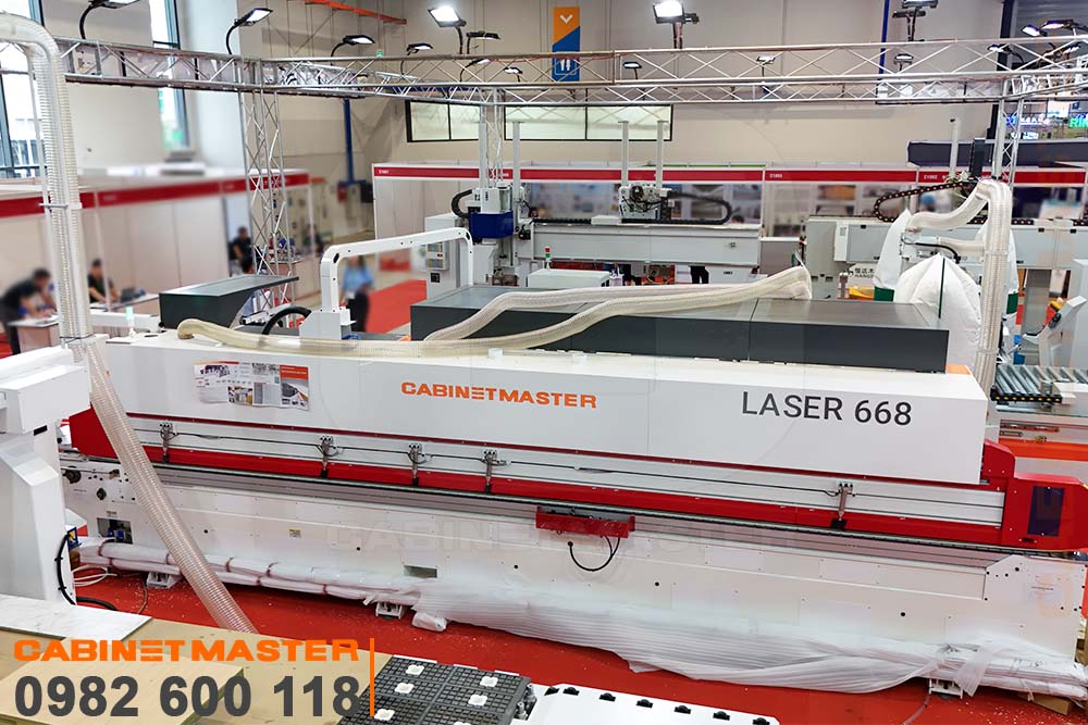 Máy dán cạnh laser kết hợp nồi keo pur tại triển lãm