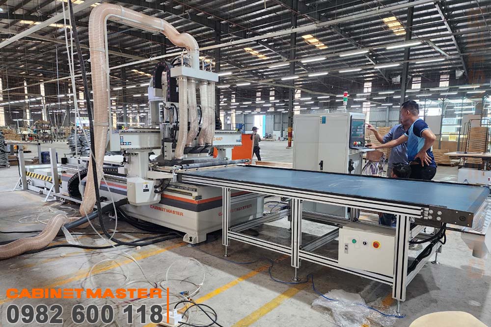 Máy CNC nesting cắt ván 4 đầu